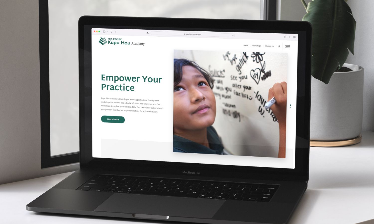 Hampshire Country School site preview